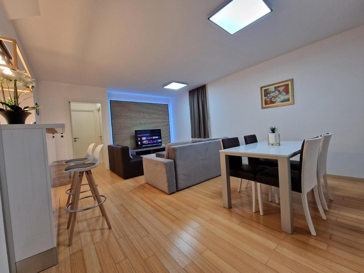 Residence-Apartment-Giuliano-Punta Skala, Petrcane Ngoại thất bức ảnh